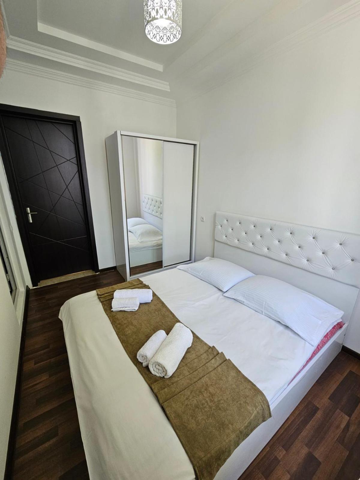 Guest House Gio Kobuleti Exterior foto