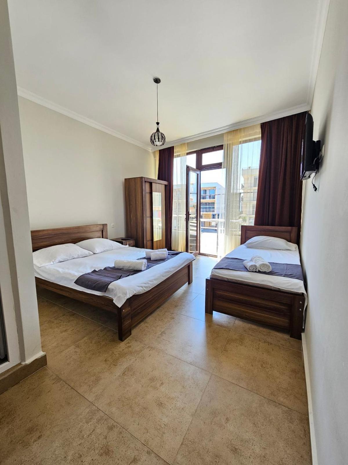 Guest House Gio Kobuleti Exterior foto